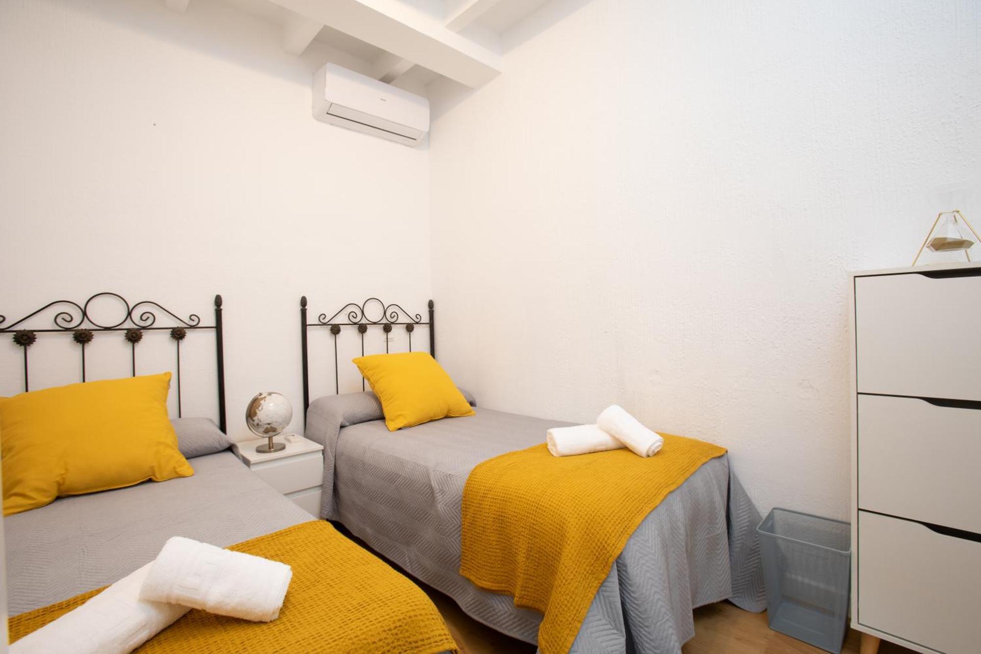 Boutique Rooms Playa Burriana Nerja Exterior foto